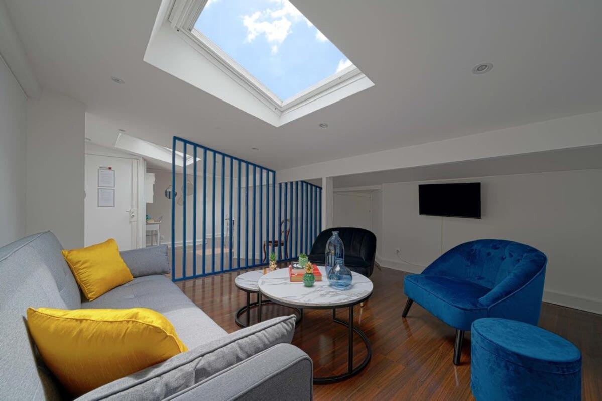 Magnifique Appartement A Pied Du Chateau Versailles Buitenkant foto